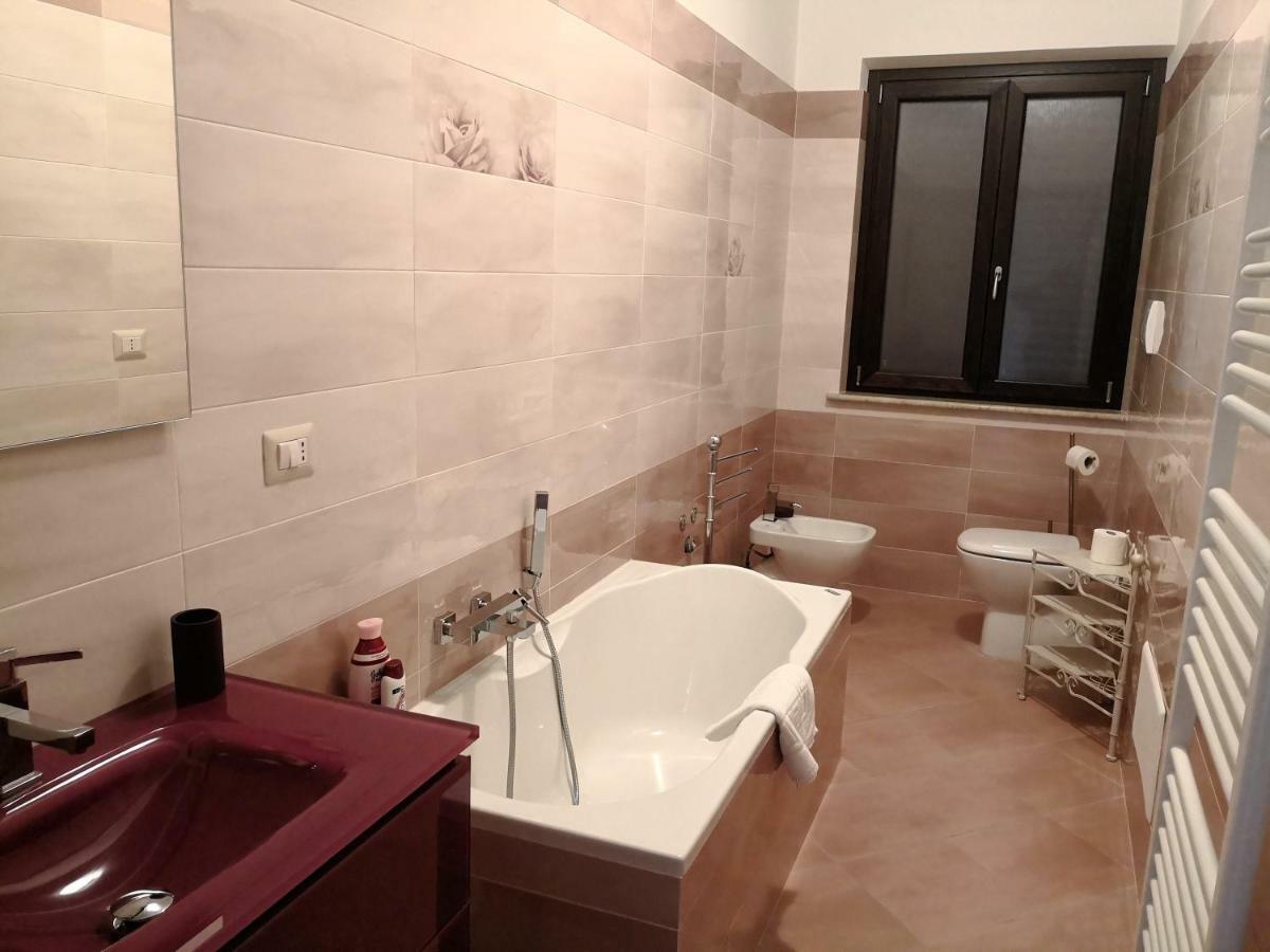 B&B La Casa Di Giorgia Di Pellicano' Francesca Reggio di Calabria Bagian luar foto