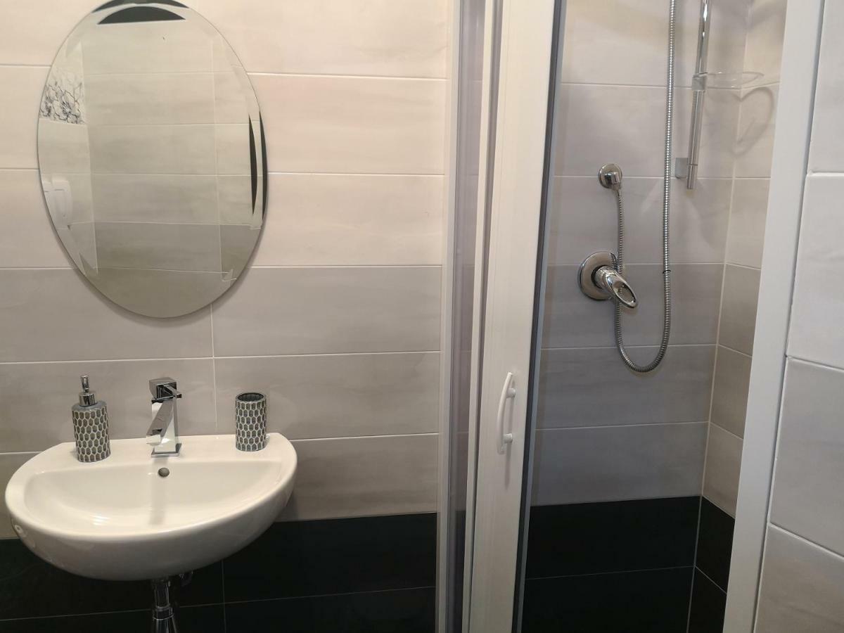 B&B La Casa Di Giorgia Di Pellicano' Francesca Reggio di Calabria Bagian luar foto