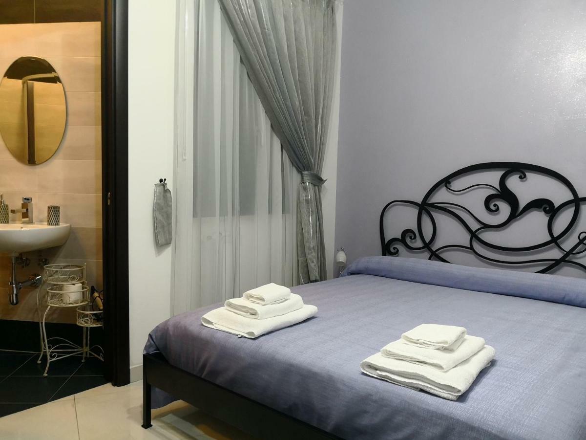 B&B La Casa Di Giorgia Di Pellicano' Francesca Reggio di Calabria Bagian luar foto